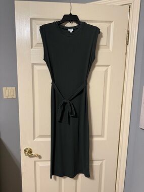 Blue Rain Sleeveless Midi Dress in Dark Green with Tie Waist